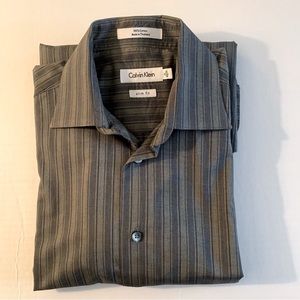 CK Shirt. Gray/Blue/Black striped, button down shirt. Slim fit. 15-32/33.